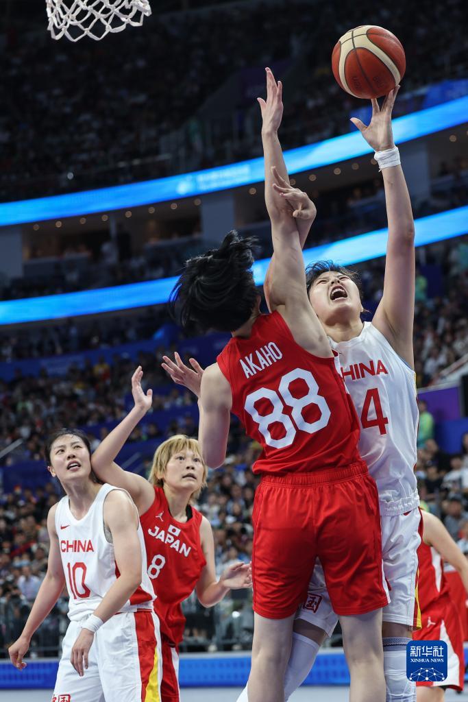 篮球——中国女篮夺冠