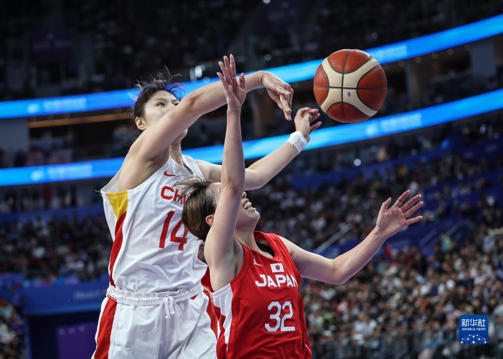 篮球——中国女篮夺冠