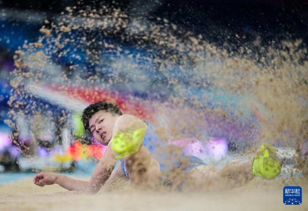 全运会丨田径——男子跳远决赛:舒衡夺冠