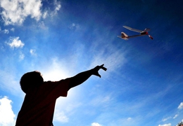 24年的&ldquo;等待&rdquo;与6天的&ldquo;重逢&rdquo;&mdash;&mdash;从航模运动看群众体育如何&ldquo;化茧成蝶&rdquo;