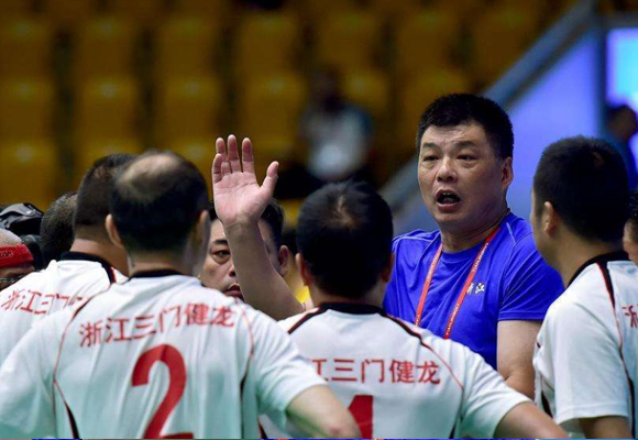 全民全运(12)|我要上全运⑨：这是一则前女排主帅与8名60后草根大叔创造的传奇故事