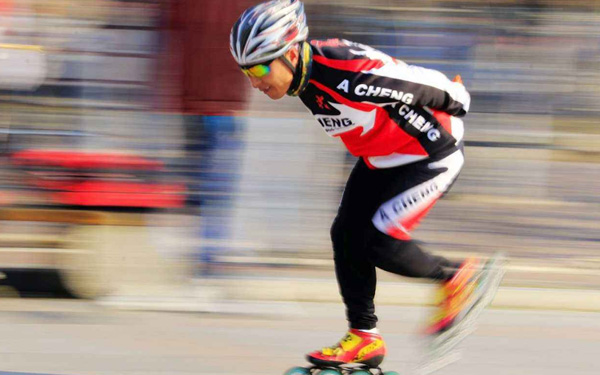 全民全运(24)|我要上全运⑫：拿到全运会金牌后，这个世界上速度过桩最快的小子梦想轮滑早日入奥