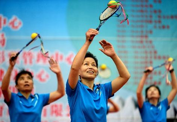 全民全运(35)|全运百科⑤：柔力球，是浑身柔软的人才能打的球？