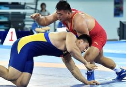 全运摔跤综述：名将依旧出彩，新人挑大梁还为时尚早