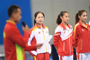 高清组图：全运会温情一幕，体操协会为退役的老将举办送别和致敬仪式