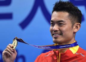 高清组图：全运会羽毛球男子单打，林丹夺冠