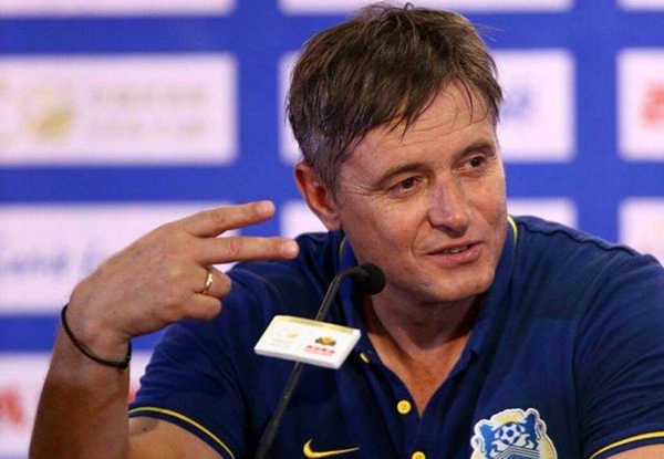 国社@体育丨中超要想实质性提升，需要多几个坚持美丽足球的&ldquo;斯托伊科维奇&rdquo;