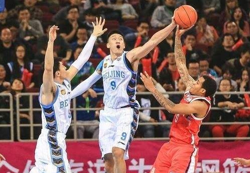 国社@体育丨CBA新赛季改革观察：夯实竞赛基础，加强品牌建设