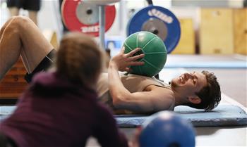 高清组图：澳洲青年的冰雪梦想