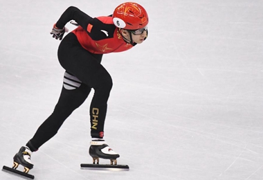 中国首金！武大靖破世界纪录夺金