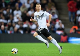 拜仁基米希专栏(4)|被这位天才足球少年视为最强对手的竟然不是C罗，不是梅西，而是他...