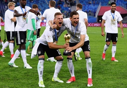 拜仁基米希专栏(7)|基米希和你聊聊瓜迪奥拉、安切洛蒂和海因克斯这三位拜仁名帅