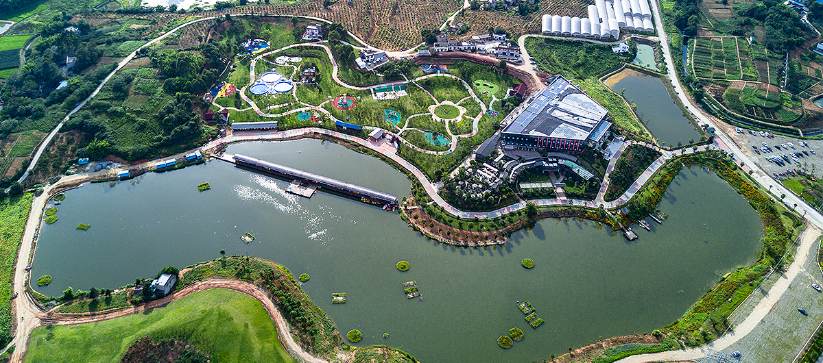 天府新区展示：柏杨湖航拍