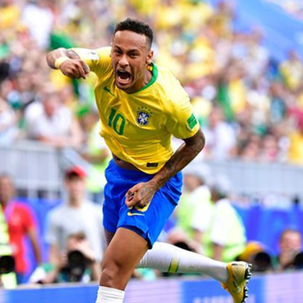 新华社俄罗斯世界杯当日佳作