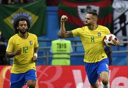 致敬&ldquo;黄金一代&rdquo; 感谢&ldquo;桑巴足球&rdquo;