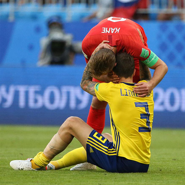 英格兰队杀进四强