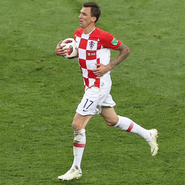 决赛：克罗地亚队曼朱基奇进球