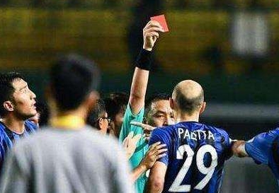 足协再开罚单，苏宁外援帕莱塔停赛6场