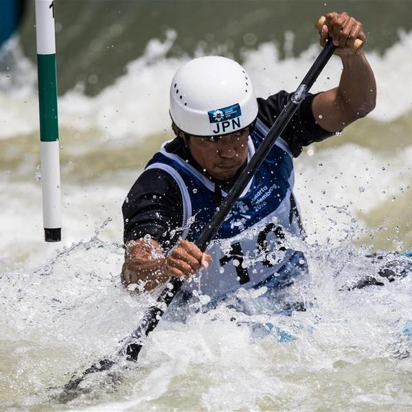 亚运会皮划艇&mdash;&mdash;男子激流回旋：陈芳佳摘银