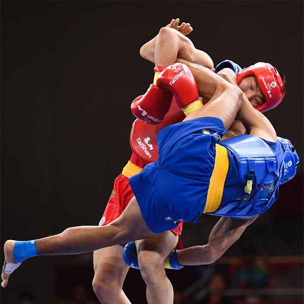 男子散打70公斤以下半决赛赛况