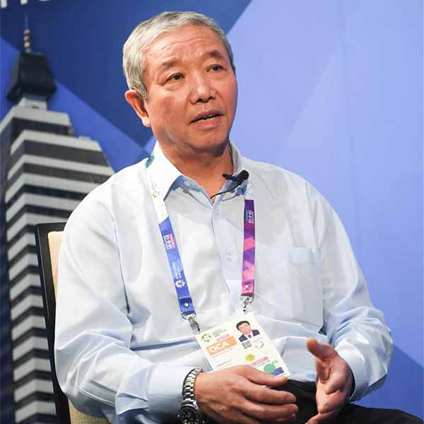 于再清接受新华社专访