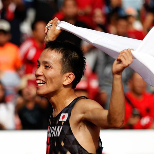 日本选手井上大仁获得男子马拉松冠军