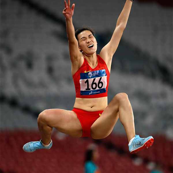 女子跳远决赛赛况