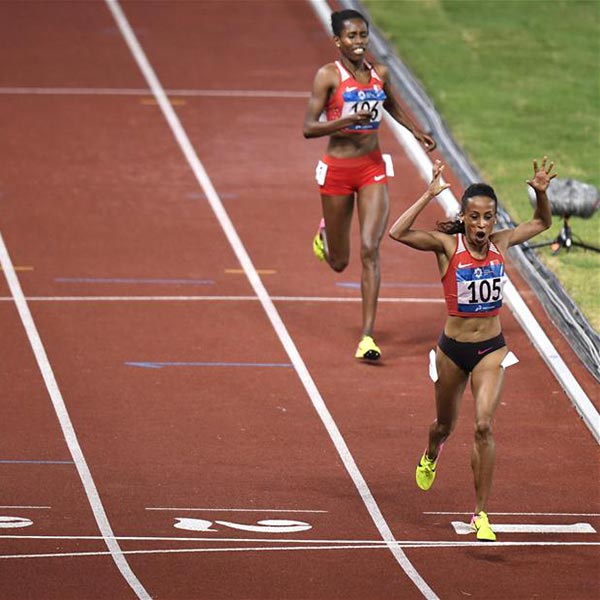 田径女子1500米决赛赛况