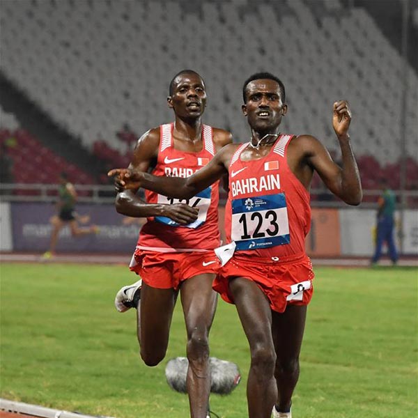 田径男子5000米决赛赛况