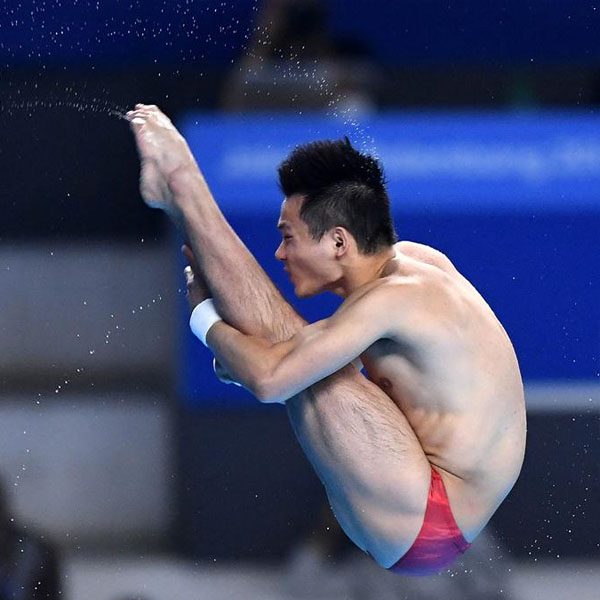 亚运会男子10米跳台赛况