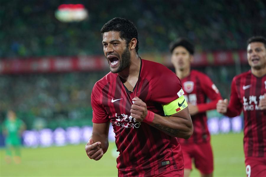 中超收官形势分析：争冠&ldquo;二人转&rdquo;，保级&ldquo;大混战&rdquo;