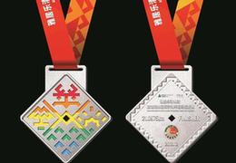 2018陵水国际沙滩半程马拉松聚焦民族文化传承