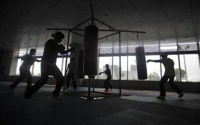 脑瘫拳击手向命运&ldquo;出拳&rdquo;