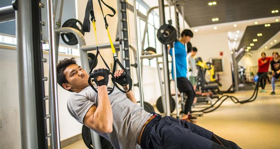 国家游泳队继续高原冬训