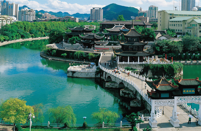 视频|2019贵阳马拉松16日开赛，高清视频提前看贵阳