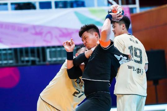 强强对话 北京光彩力克&ldquo;三冠王&rdquo;江苏