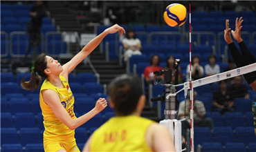 次战：朱婷轮休 李盈莹22分率中国女排取世界杯两连胜