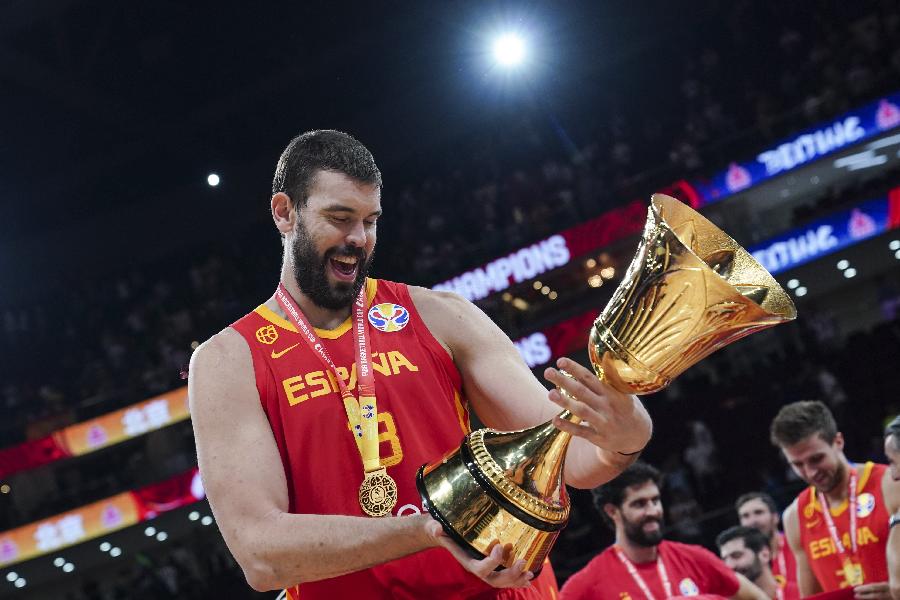 9、马克&middot;加索尔（西班牙，34岁，男子篮球运动员）