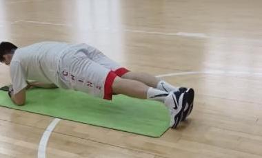 核心力量很重要，日常训练不可少