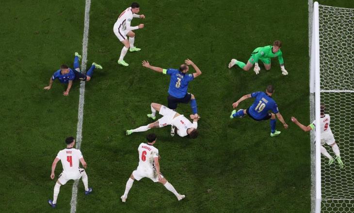 意大利队&ldquo;点球大战&rdquo;击败英格兰队夺冠