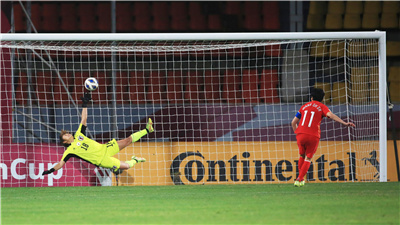 女足亚洲杯：中国女足逆风翻盘 点球击败日本晋级决赛