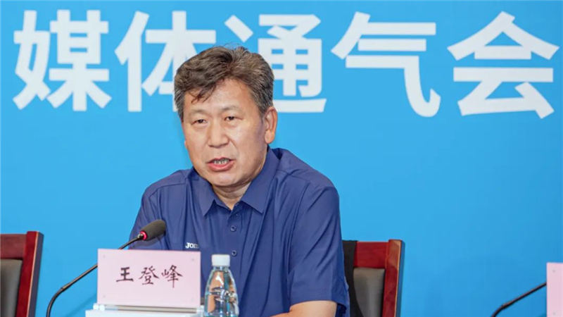 多措并举推动校园足球普及、提高&mdash;&mdash;专访教育部体卫艺司司长王登峰