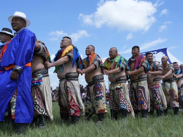 追光丨这场盛会，满足你对那达慕的一切想象