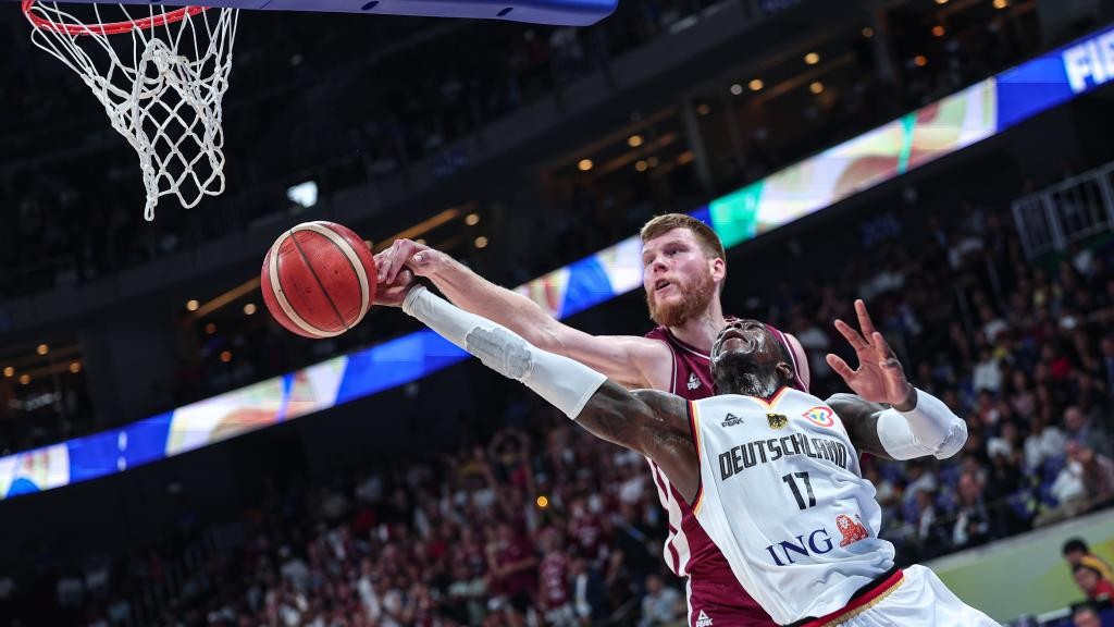 篮球世界杯：德国队晋级四强