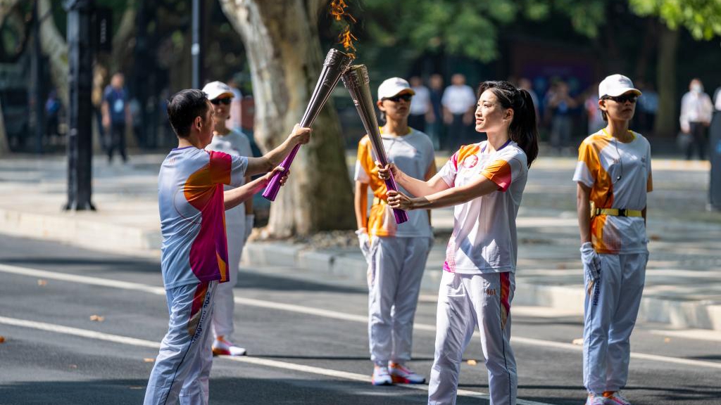 杭州亚运会火炬传递启动