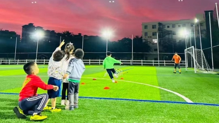 追光 | 奔跑吧！星星的孩子