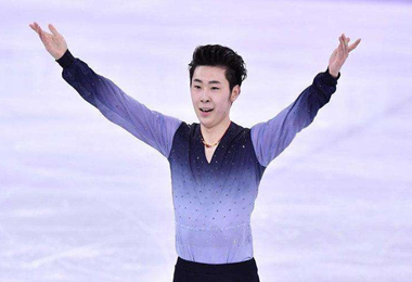 男子花样滑冰高手演绎精彩 金博洋创造历史