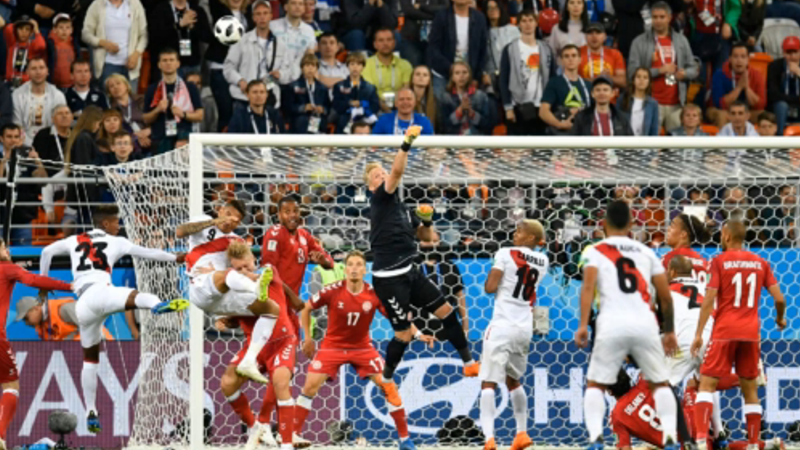 小舒梅切尔高接低挡力保丹麦球门不失