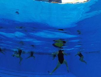 印尼雅加达亚运会 中国女子水球队取得两连胜