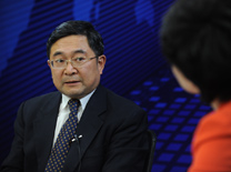 莫紀宏解答主持人問題